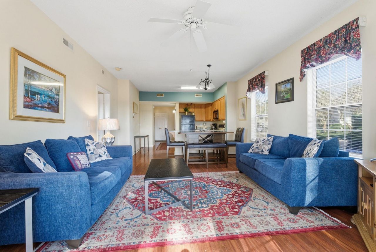 4586 Girvan Dr.  Photo 32