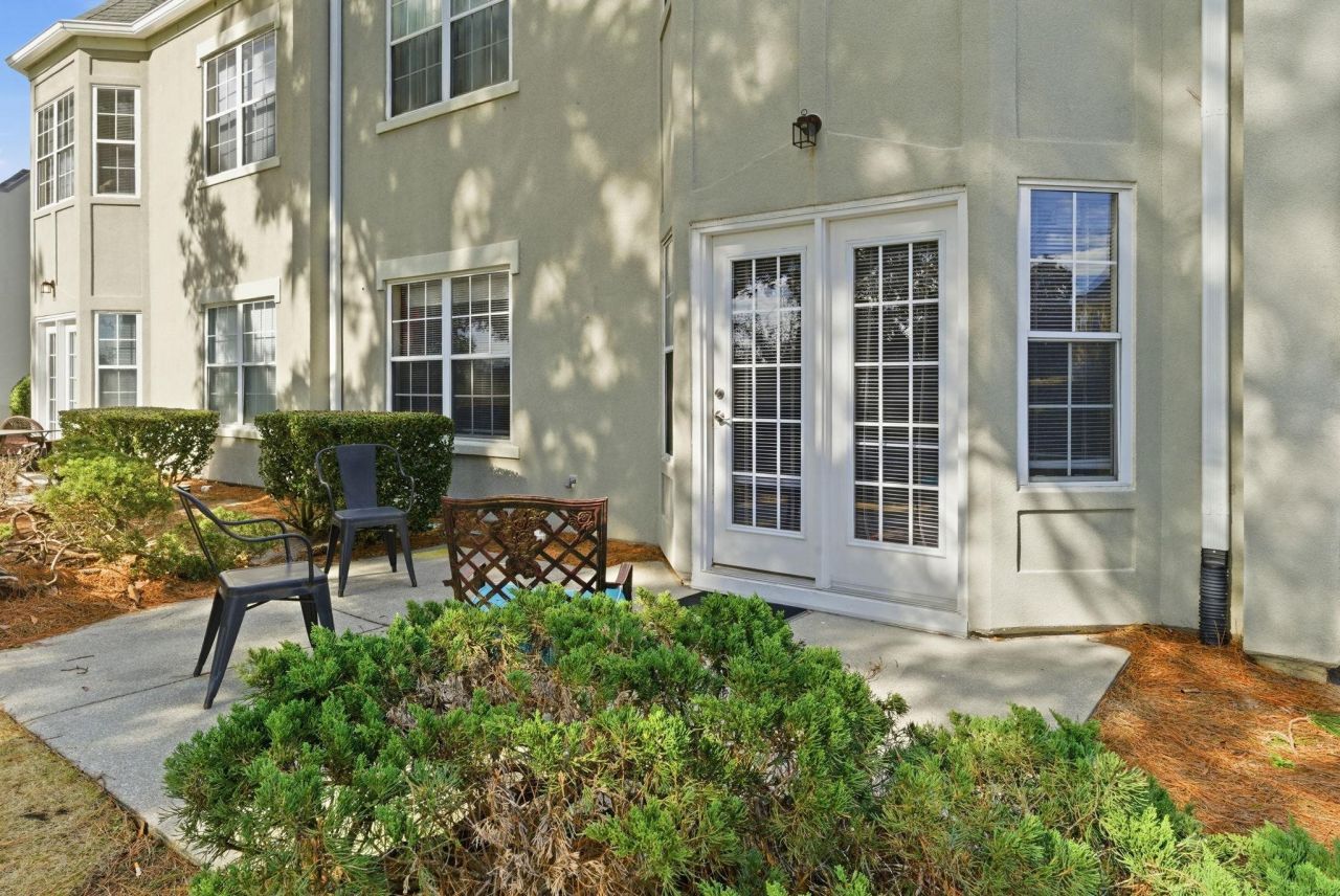 4586 Girvan Dr.  Photo 42