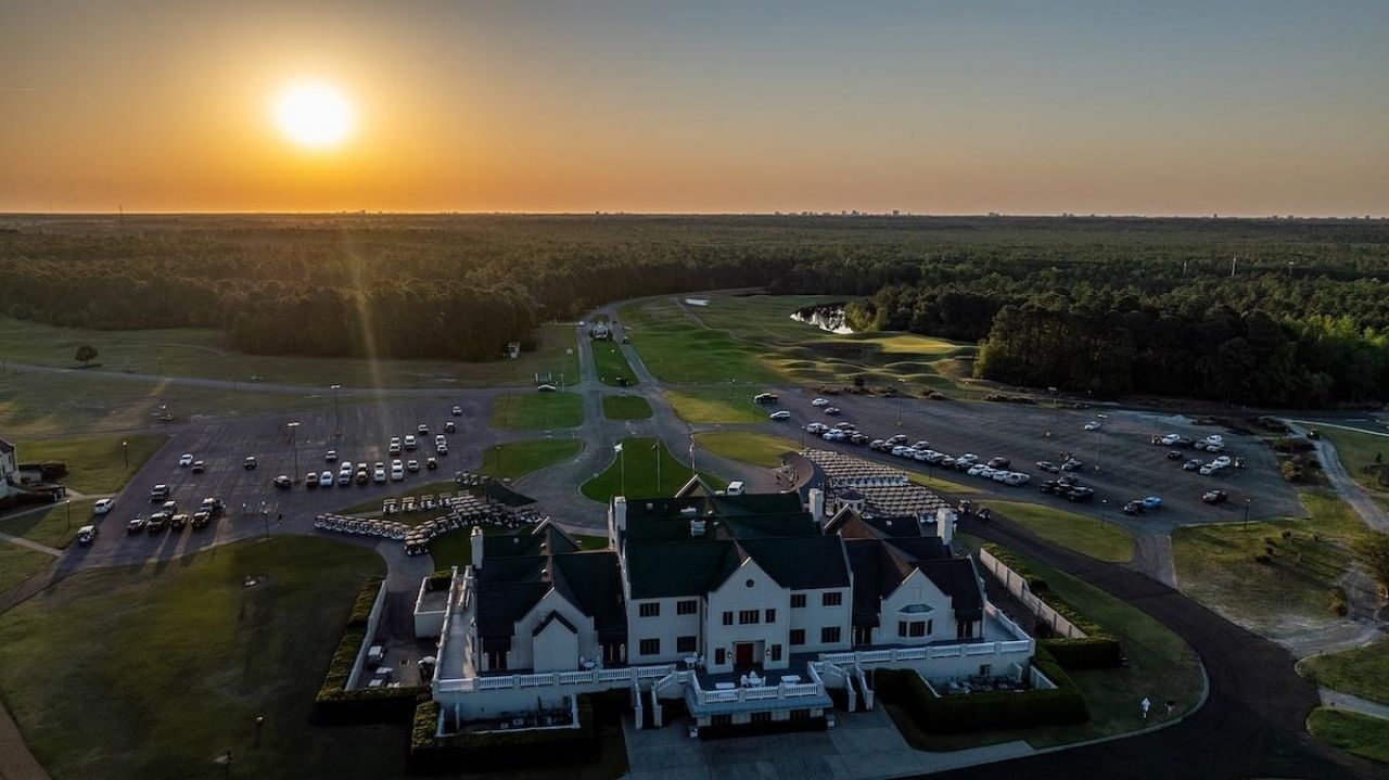 4586 Girvan Dr.  Photo 9