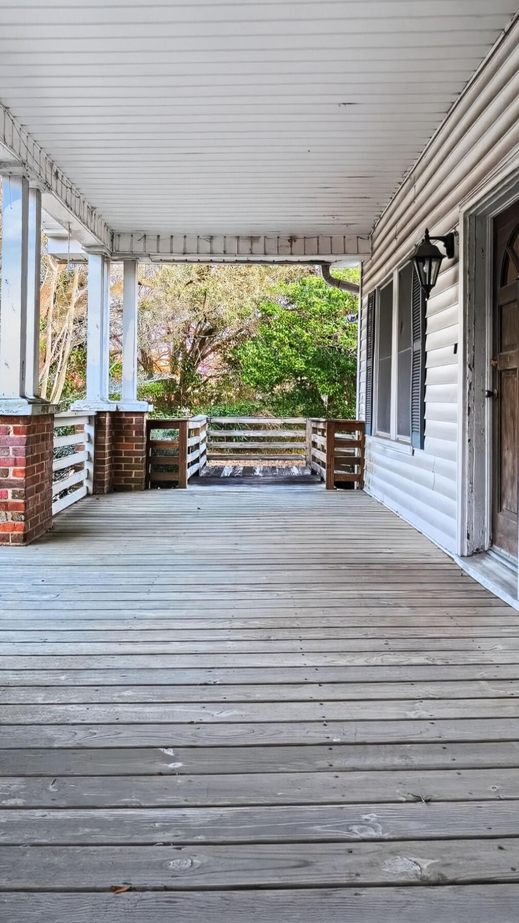 219 W Main Street Photo 14