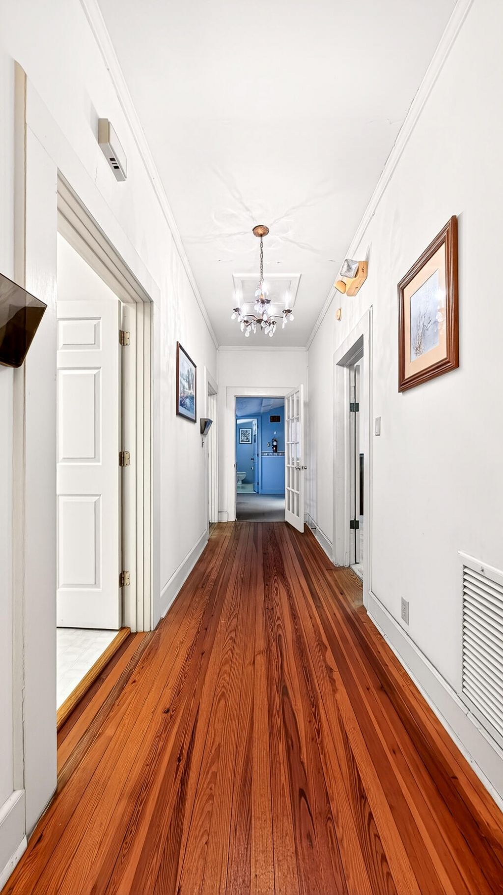 219 W Main Street Photo 26