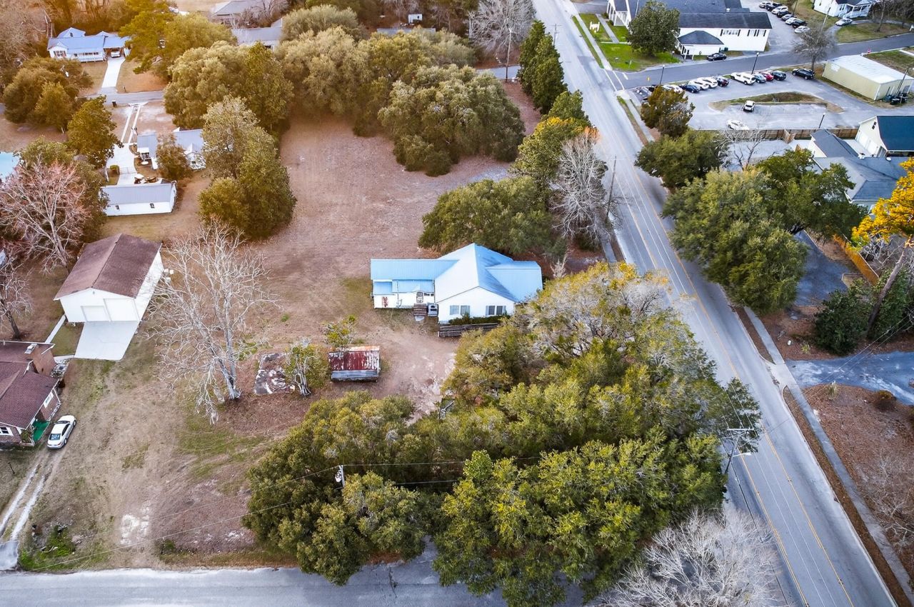 219 W Main Street Photo 53