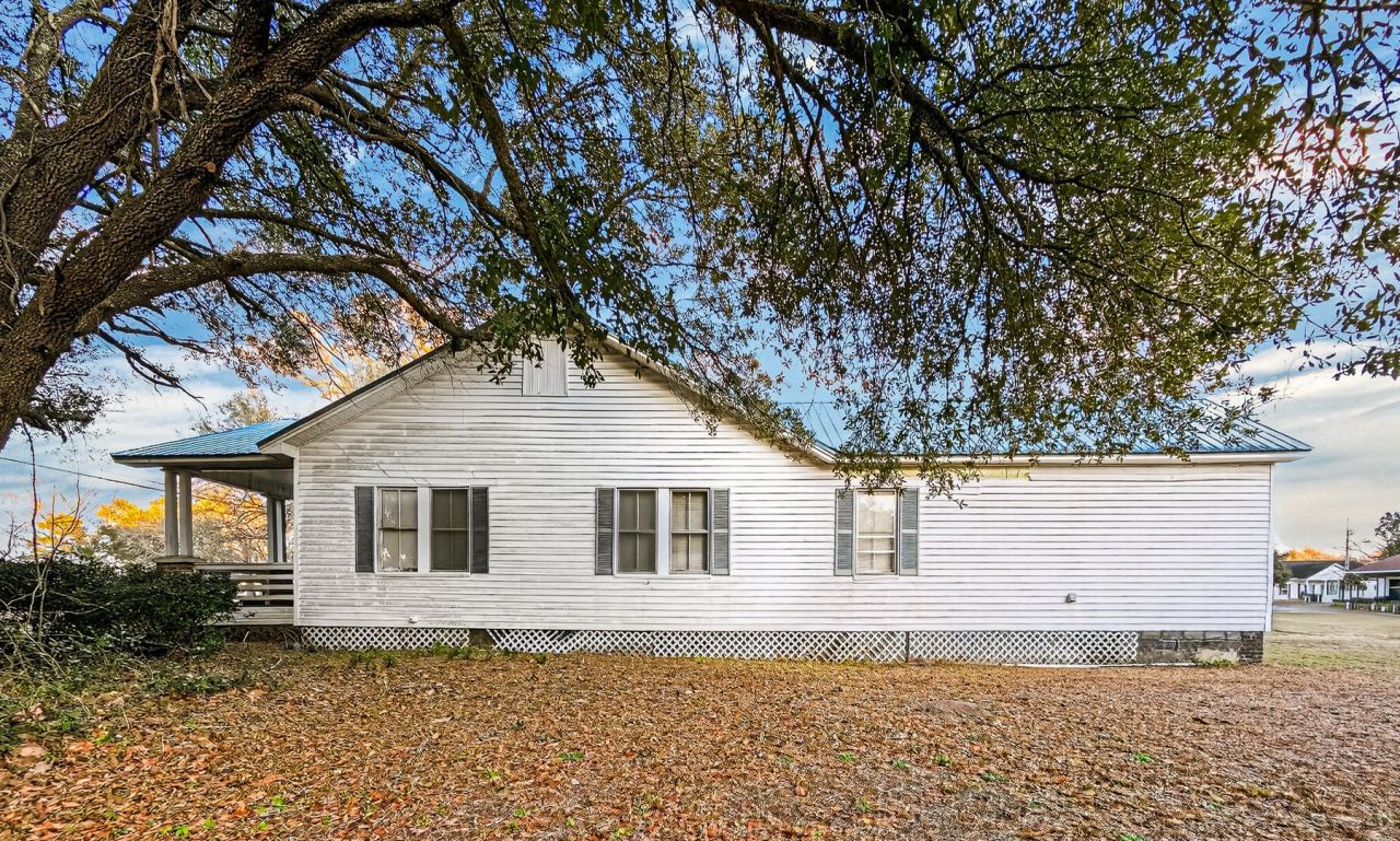 219 W Main Street Photo 58