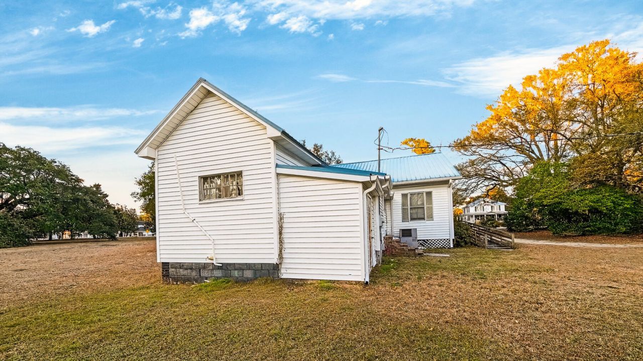 219 W Main Street Photo 60