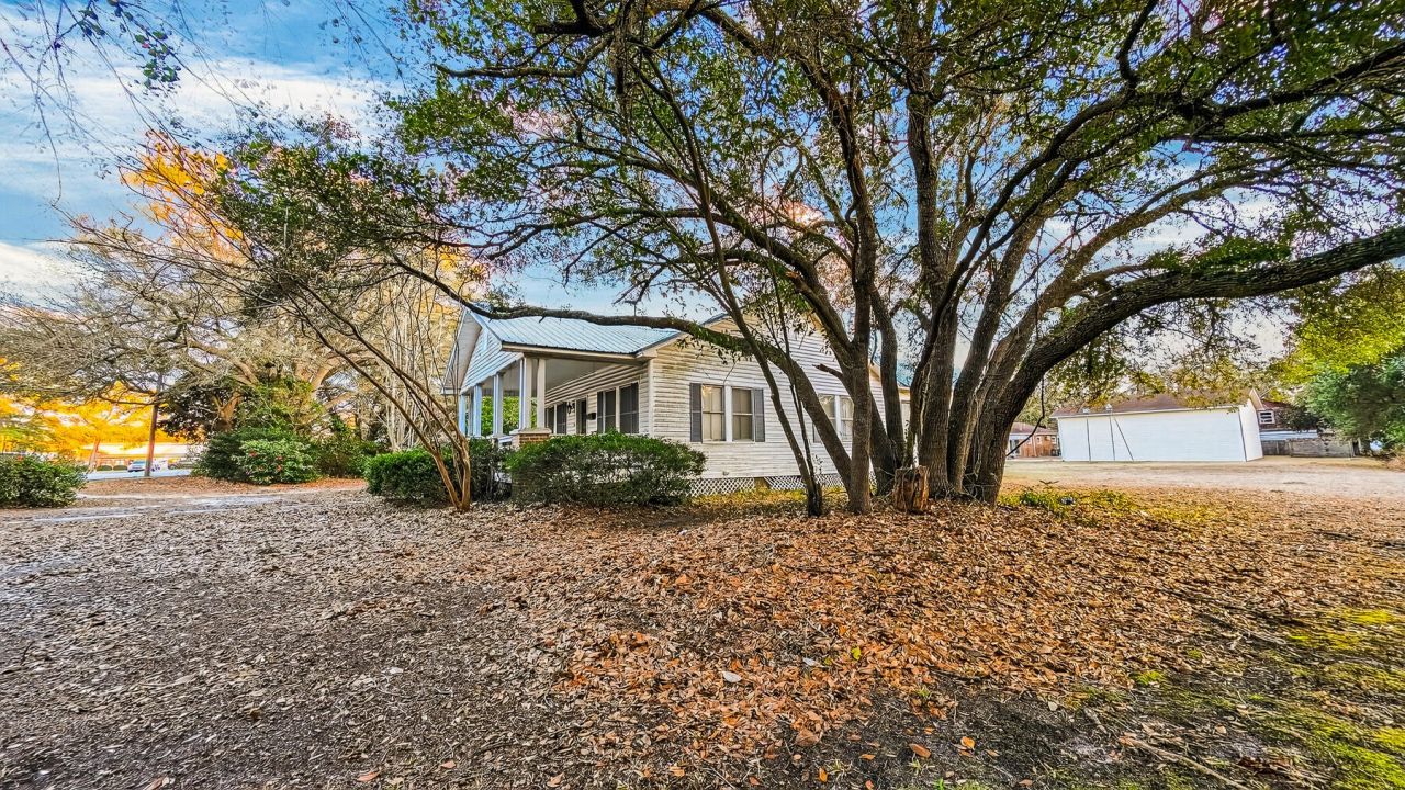 219 W Main Street Photo 62