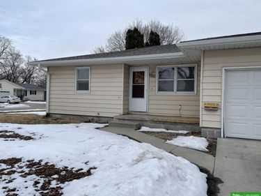 2061-2069 E 22nd Street, Fremont, NE 68025