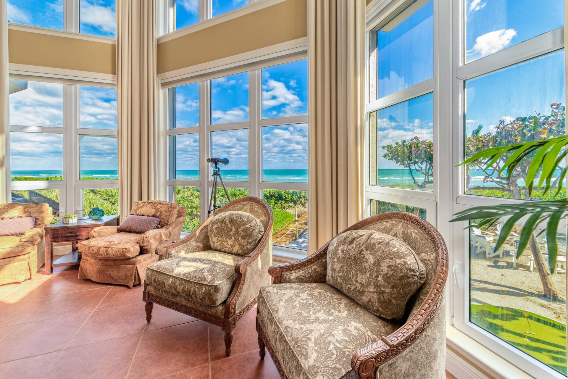 4643 NE Ocean Boulevard, Jensen Beach, FL 34957 Photo