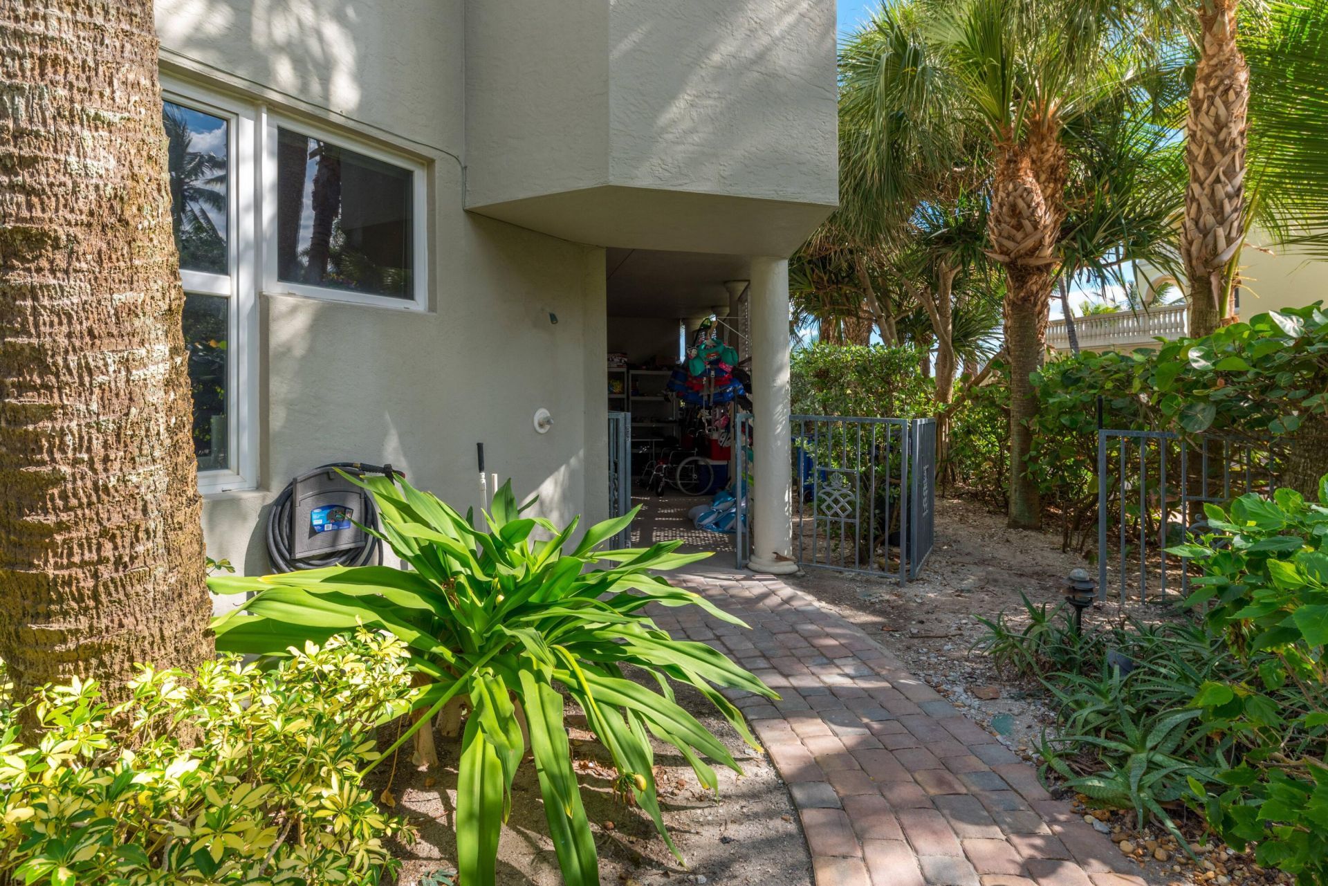 4643 NE Ocean Boulevard, Jensen Beach, FL 34957 Photo