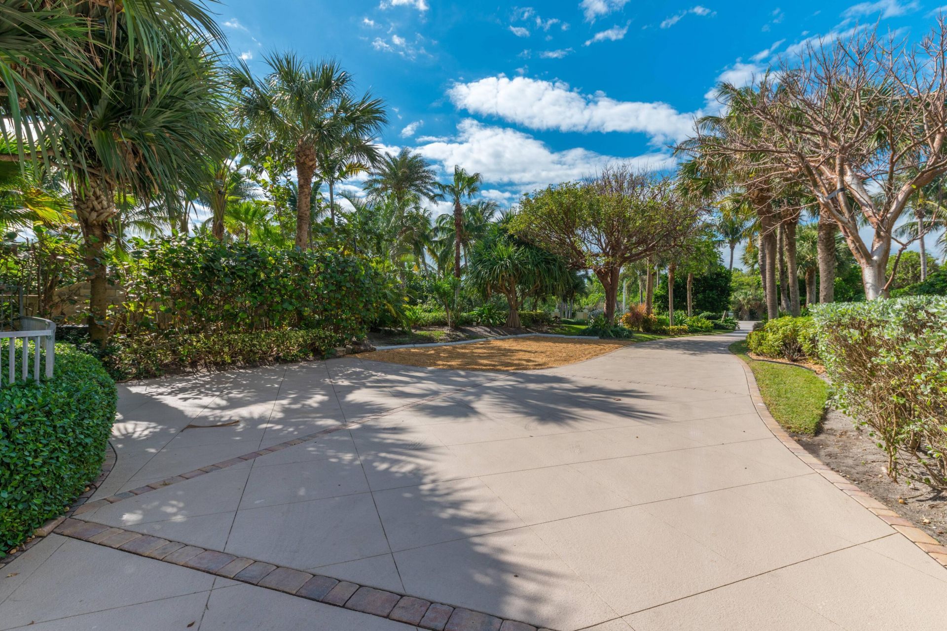 4643 NE Ocean Boulevard, Jensen Beach, FL 34957 Photo