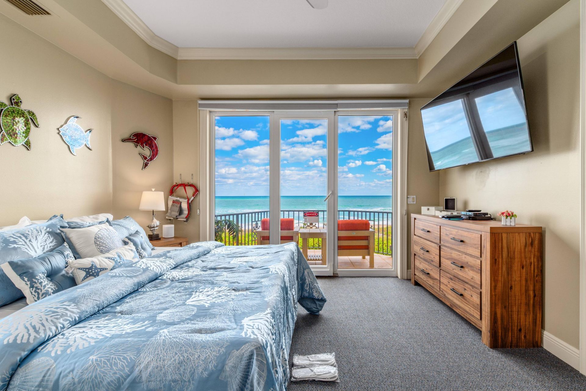 4643 NE Ocean Boulevard, Jensen Beach, FL 34957 Photo