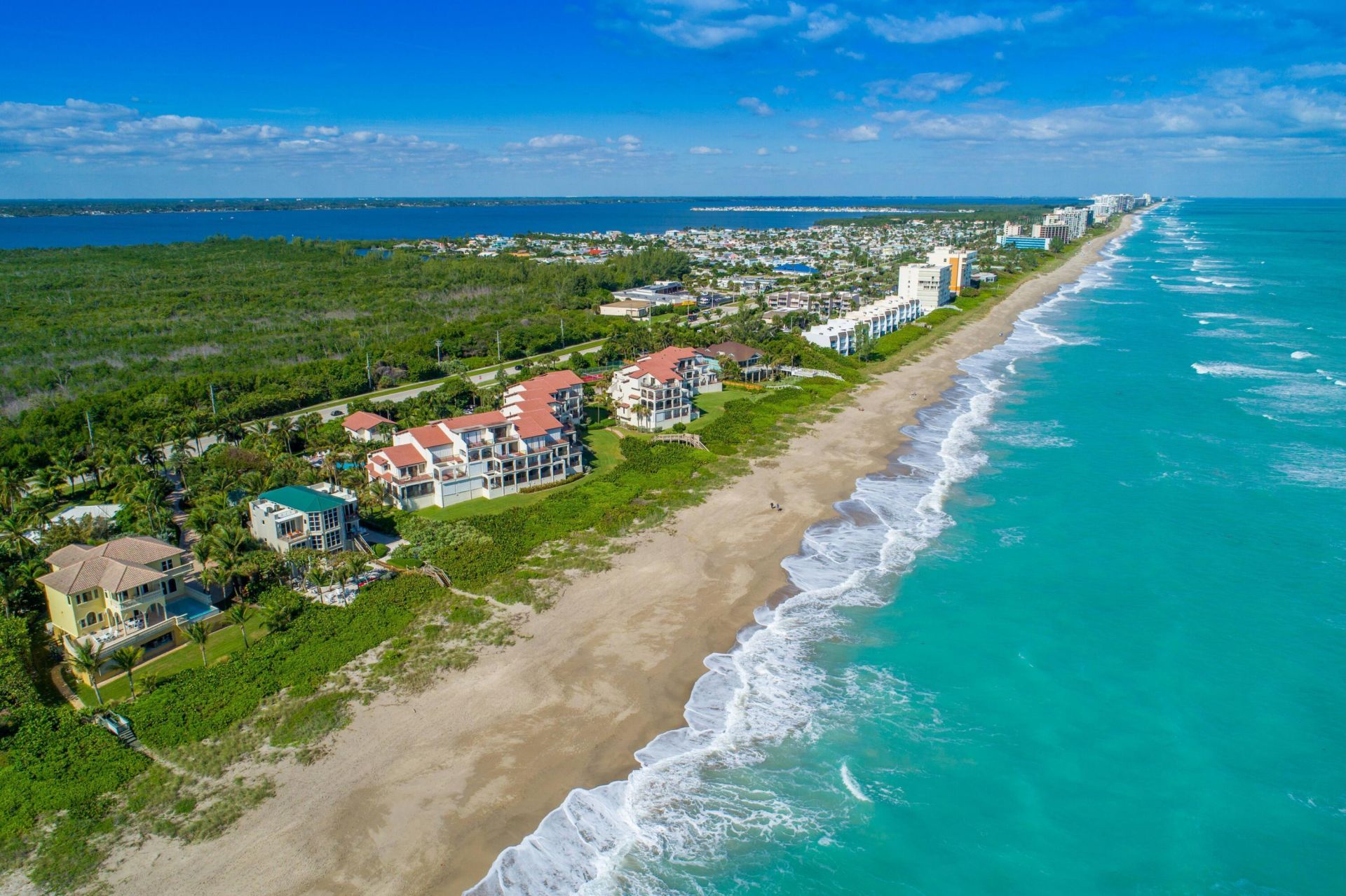 4643 NE Ocean Boulevard, Jensen Beach, FL 34957 Photo