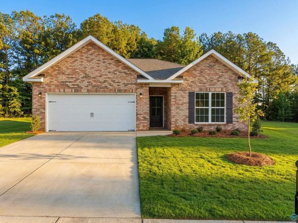 349 Overland Pass, Arab, AL 35016