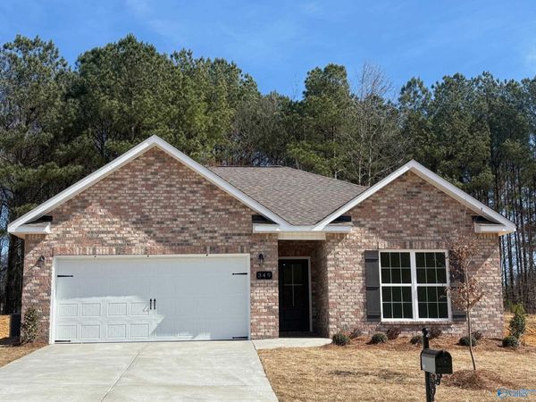 349 Overland Pass, Arab, AL 35016