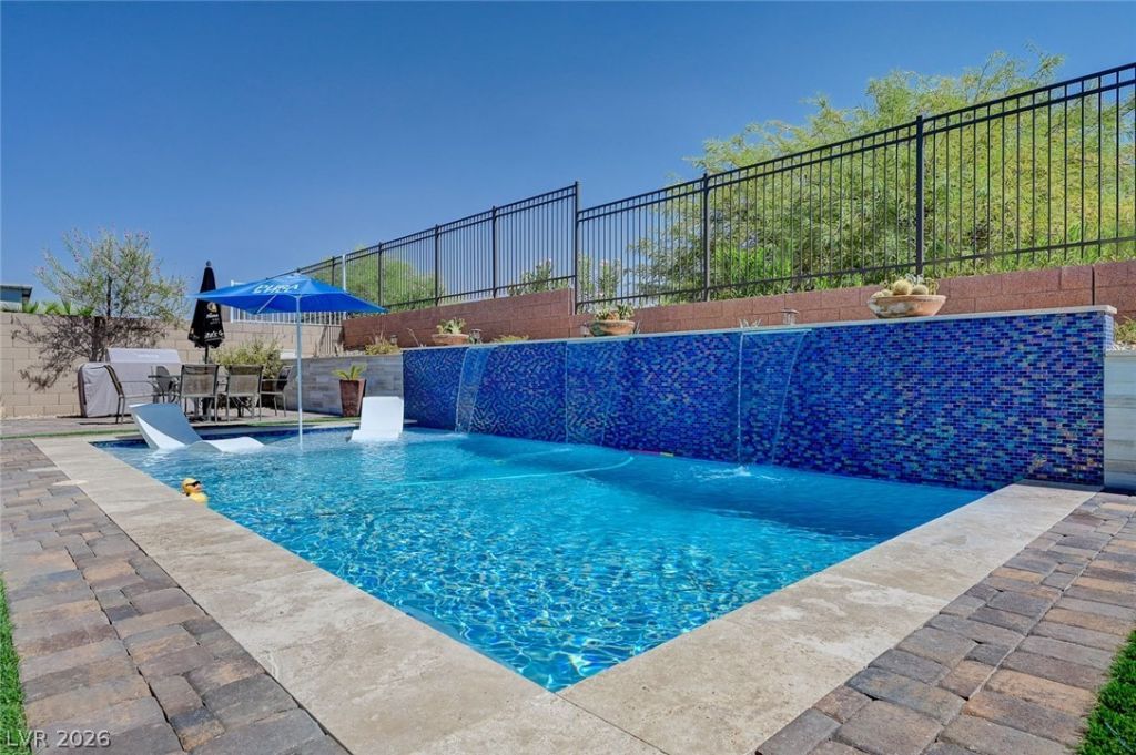 33 Reverie Heights Avenue, Henderson, NV 89011