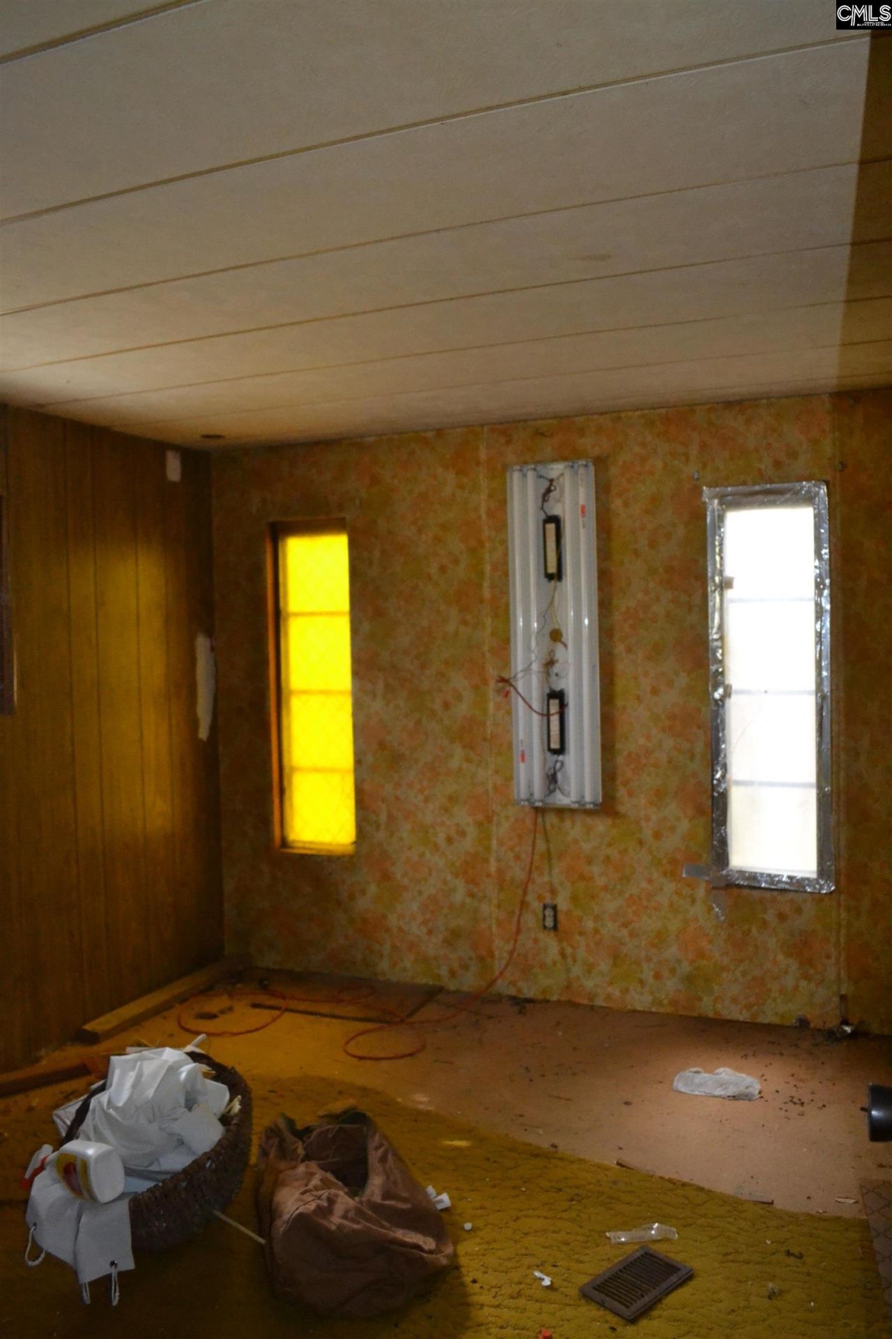 56 Ward Road  Photo 16