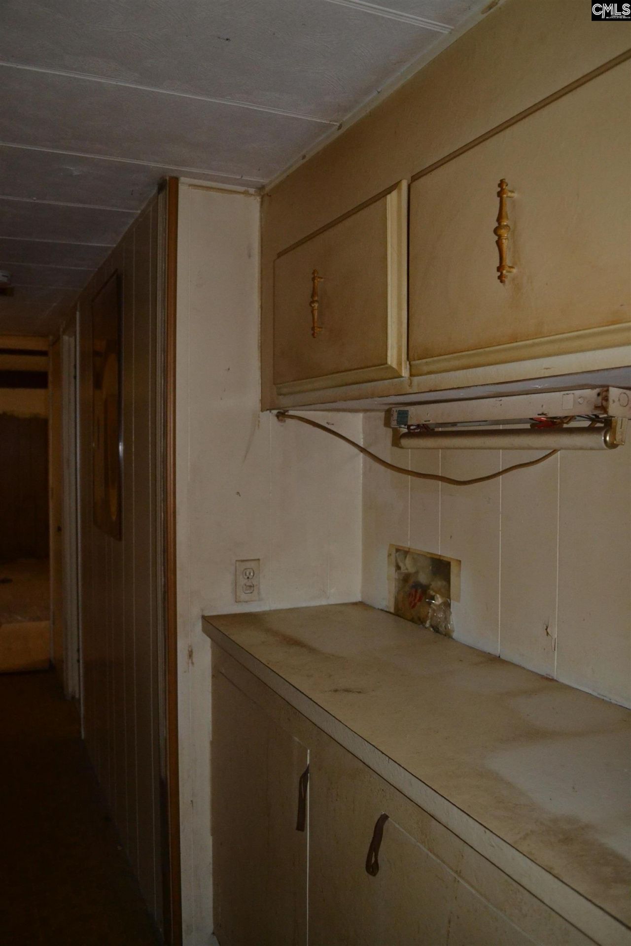 56 Ward Road  Photo 18