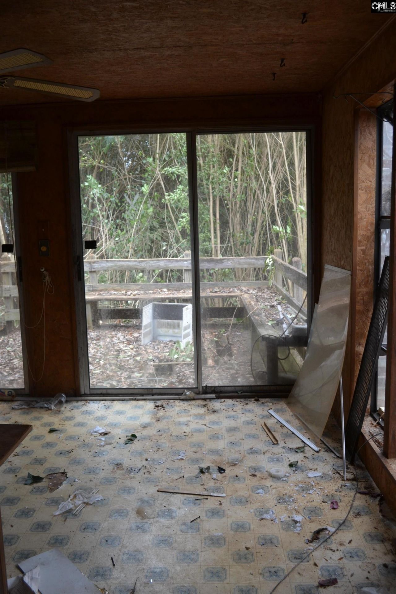 56 Ward Road  Photo 9