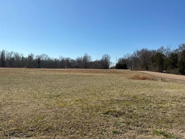 40 AZTEC DR, Gallaway, TN 38002