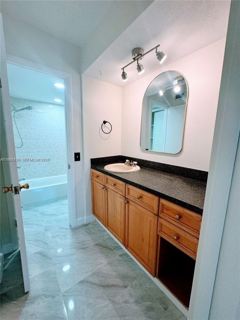 8000 Lagos De Campo Blvd , Unit A-105, Tamarac, FL 33321 Photo