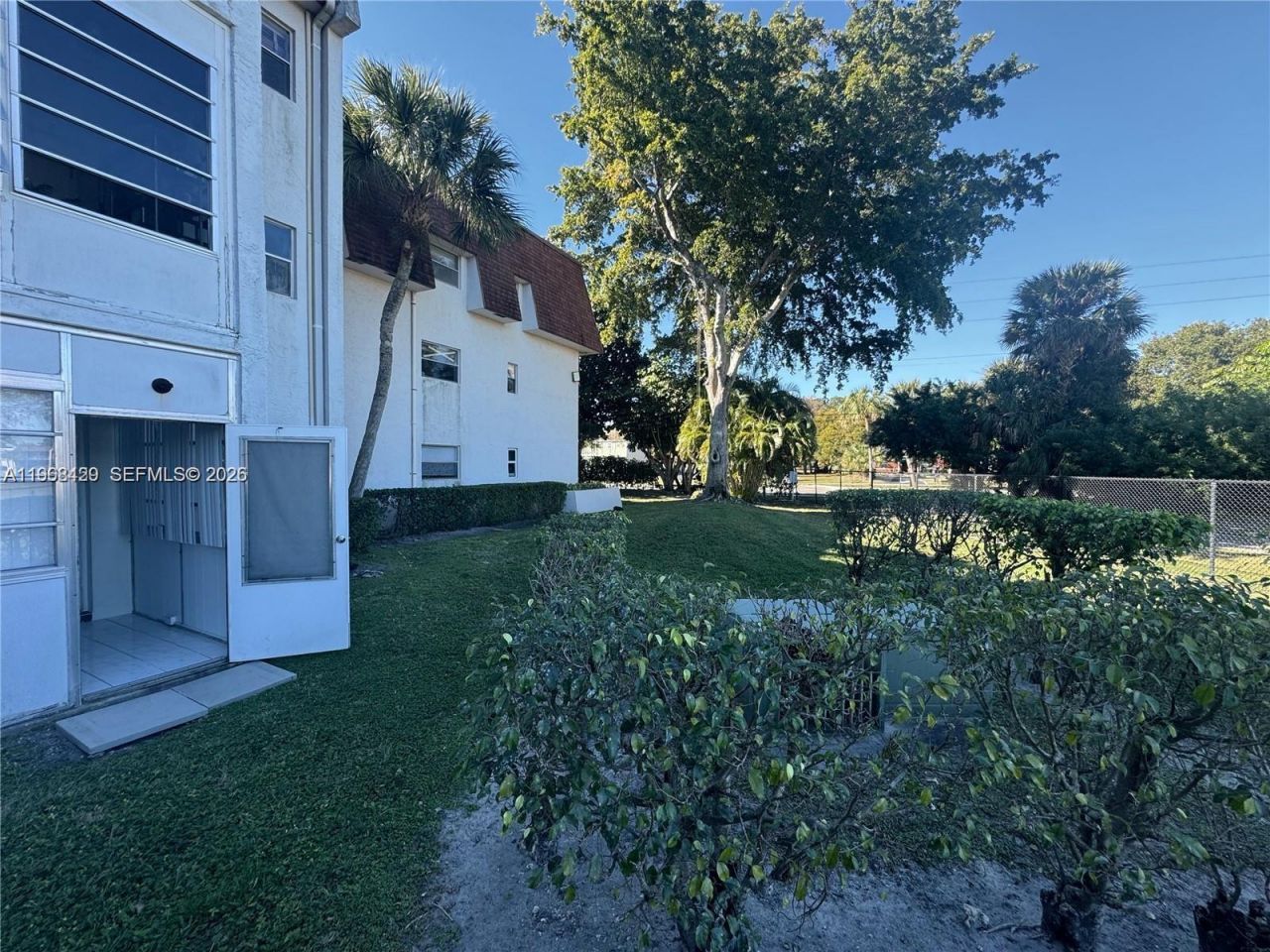 8000 Lagos De Campo Blvd , Unit A-105, Tamarac, FL 33321 Photo