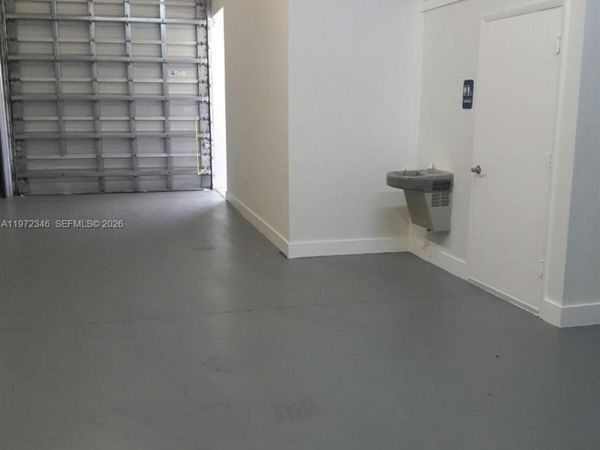 10601 NW 122nd St , Unit 15, Medley, FL 33178