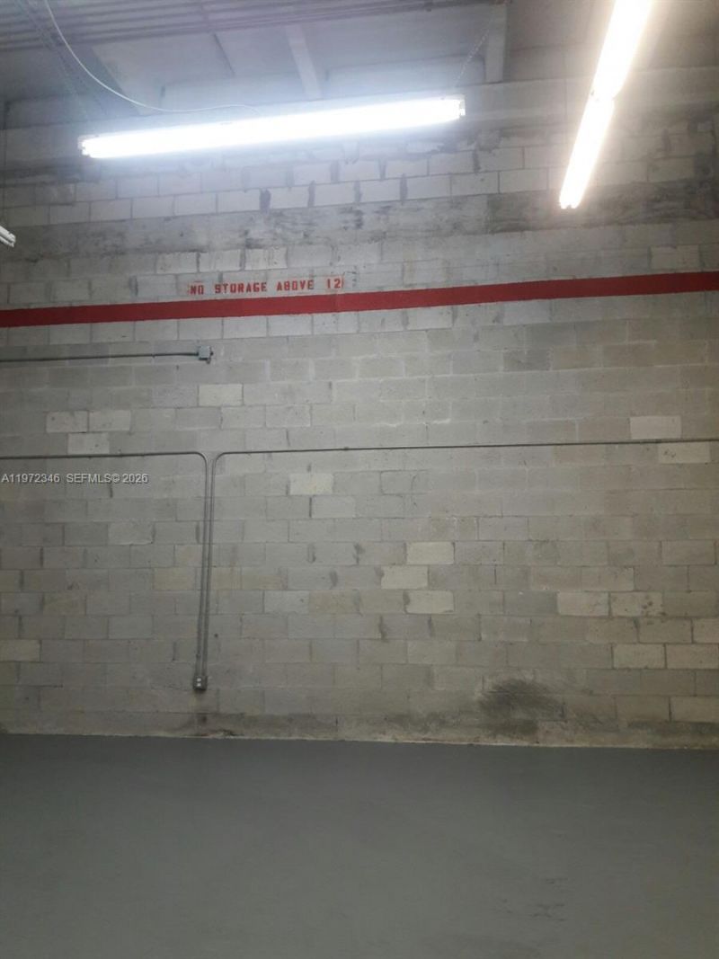 10601 NW 122nd St, Unit 15, Medley, FL 33178 Photo