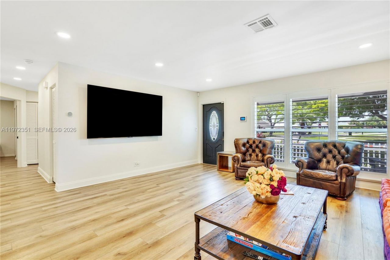 1315 Gallinule Dr , Delray Beach, FL 33444 Photo