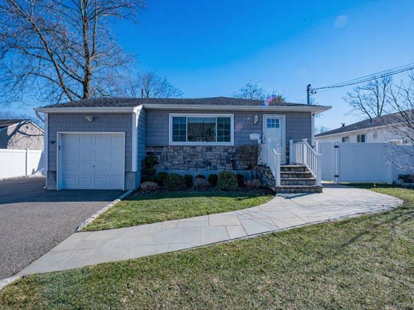 2002 City Avenue , Merrick, NY 11566