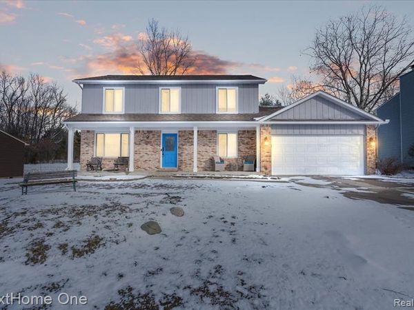 1763 Henbert Road, West Bloomfield Twp, MI 48324