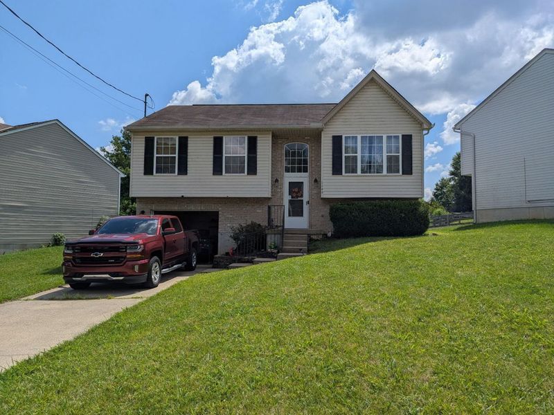 1149 Fallbrook Drive, Elsmere, KY 41018 Photo 1