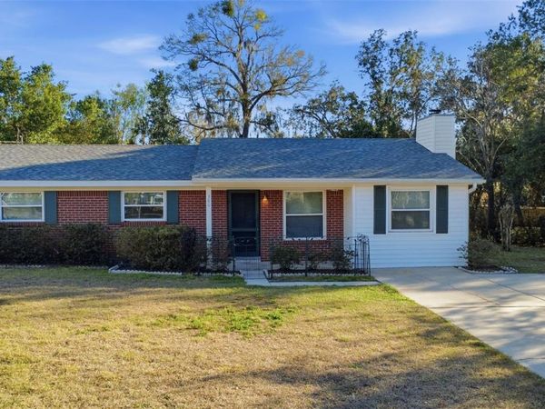 380 BROOKLYN AVENUE , ORANGE CITY, FL 32763