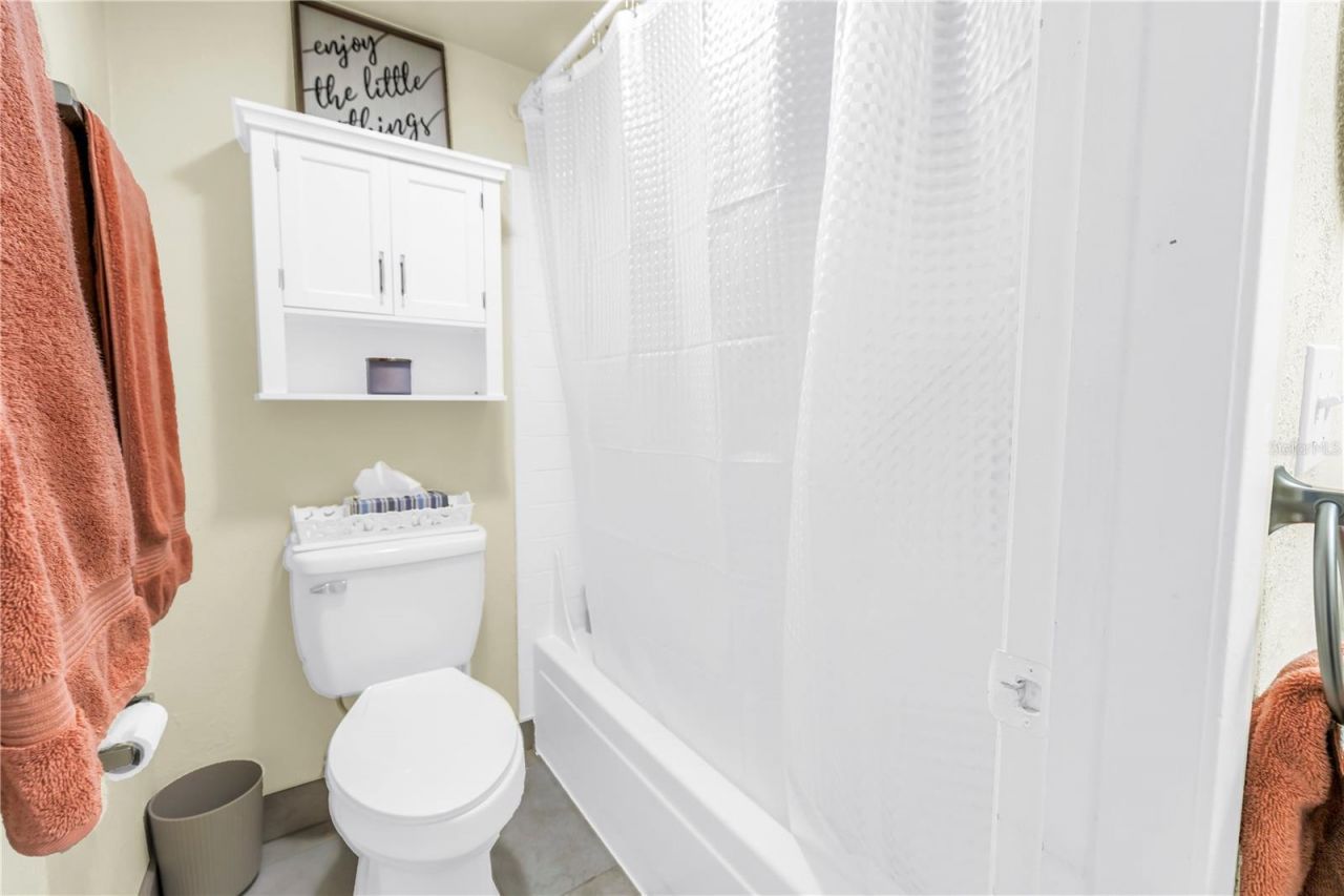 3620 41st Way S, Unit F, Saint Petersburg, FL 33711 Photo