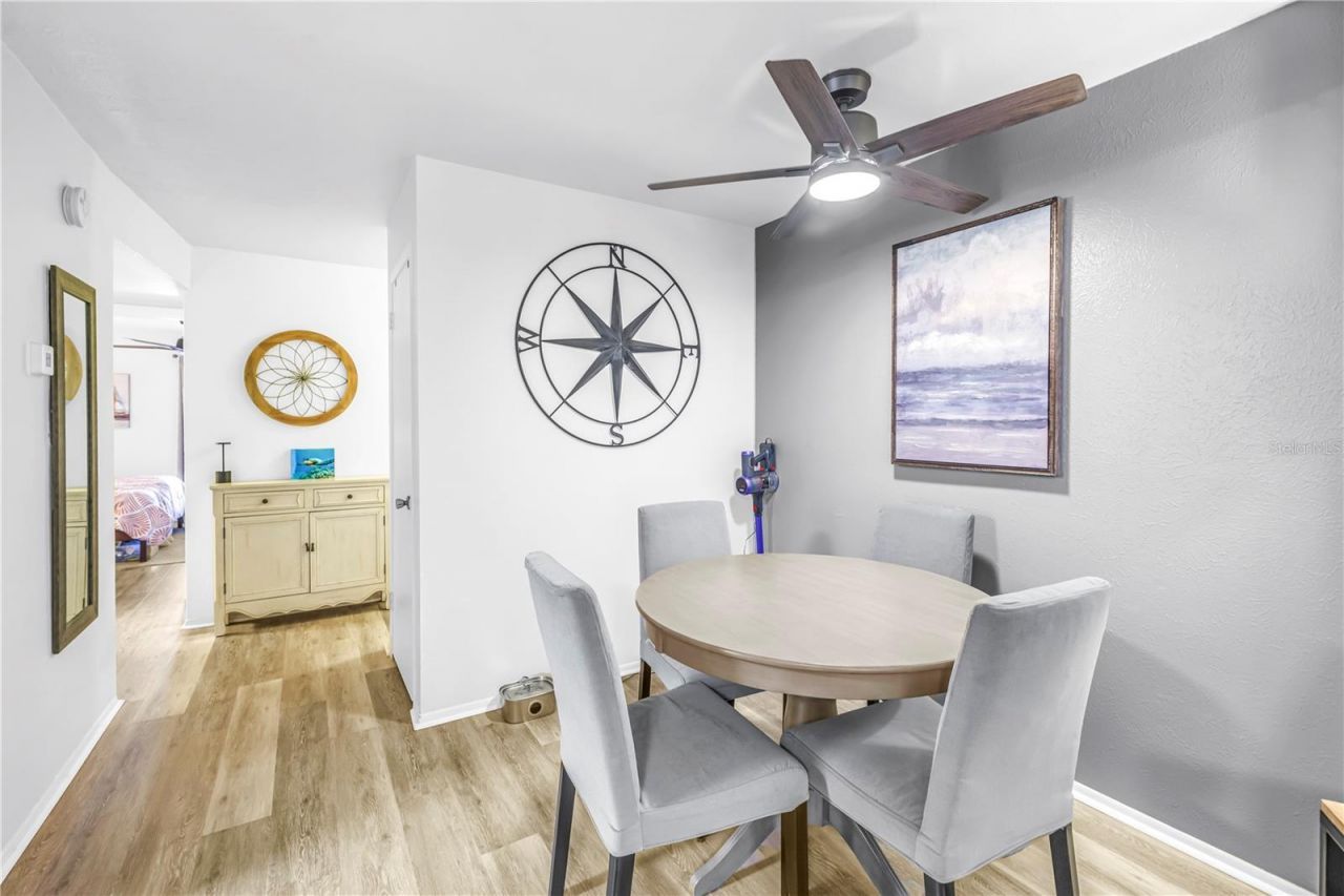 3620 41st Way S, Unit F, Saint Petersburg, FL 33711 Photo