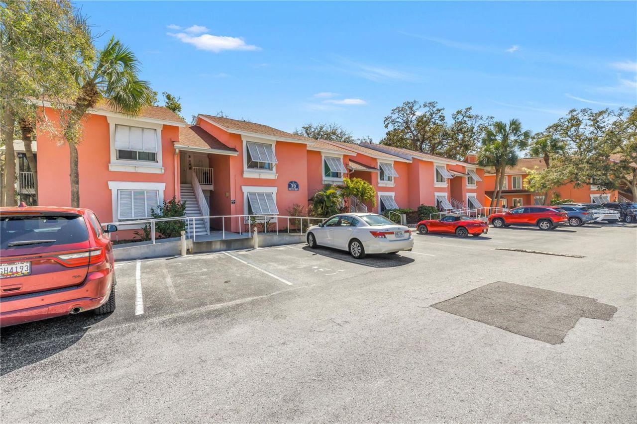 3620 41st Way S, Unit F, Saint Petersburg, FL 33711 Photo