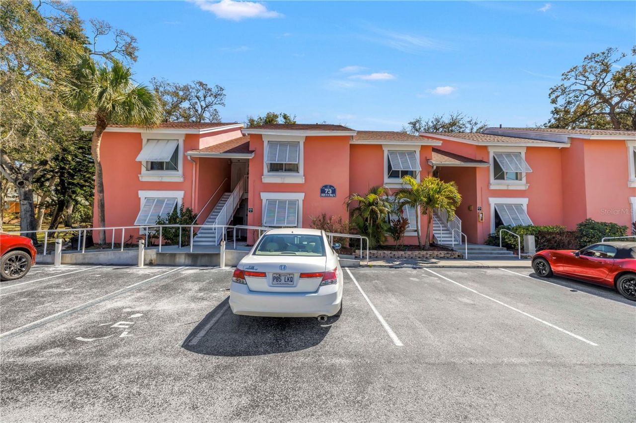 3620 41st Way S, Unit F, Saint Petersburg, FL 33711 Photo