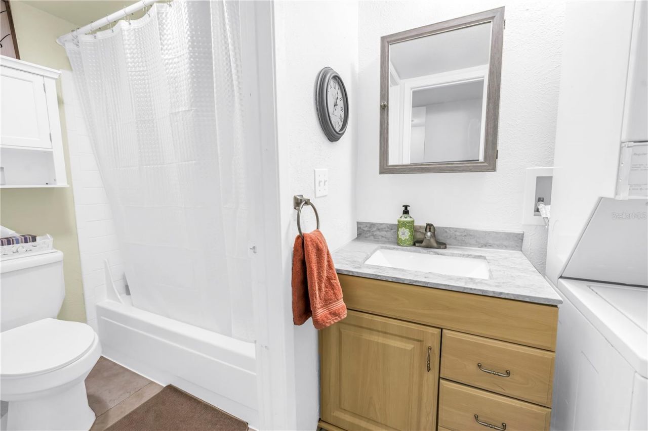 3620 41st Way S, Unit F, Saint Petersburg, FL 33711 Photo