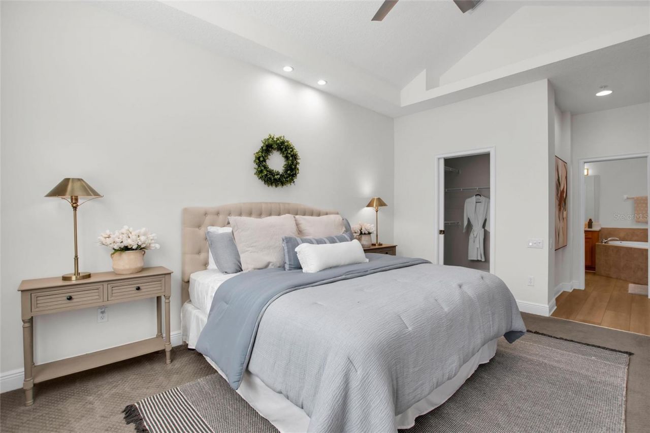 6508 Moorings Point Circle, Unit 201, Lakewood Ranch, FL 34202 Photo