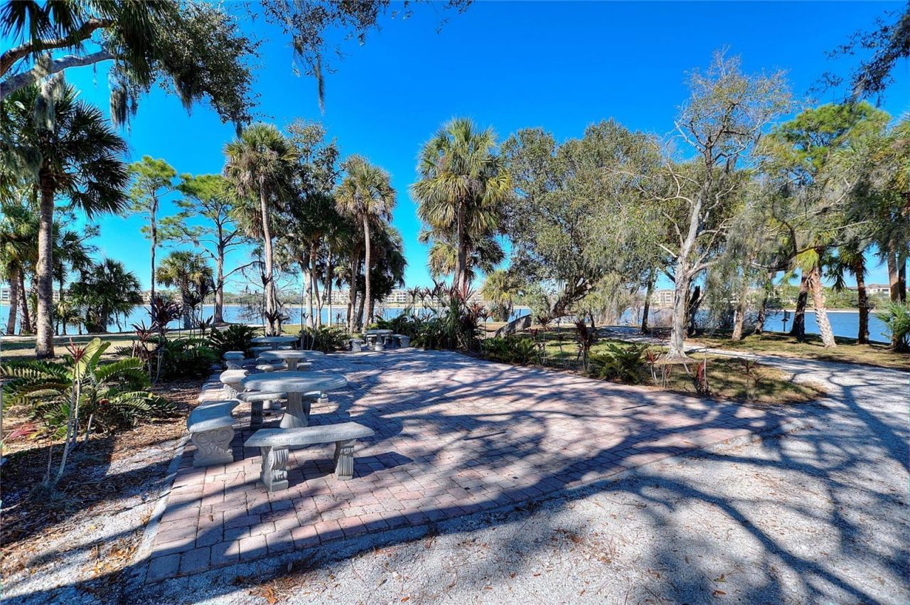 6508 Moorings Point Circle, Unit 201, Lakewood Ranch, FL 34202 Photo