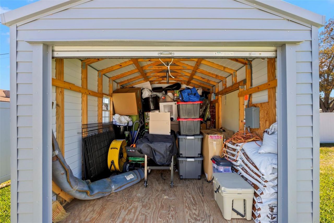 1000 59th Avenue S, Saint Petersburg, FL 33705 Photo