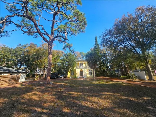 4503 W NORTH B STREET, TAMPA, FL 33609