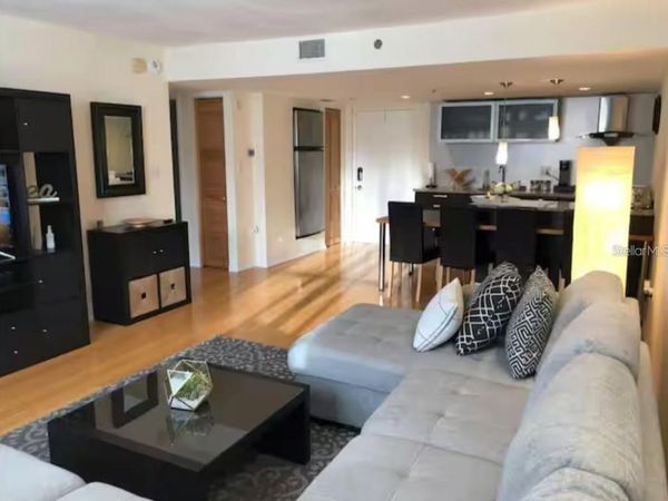 701 S MADISON AVENUE, Unit 422, CLEARWATER, FL 33756