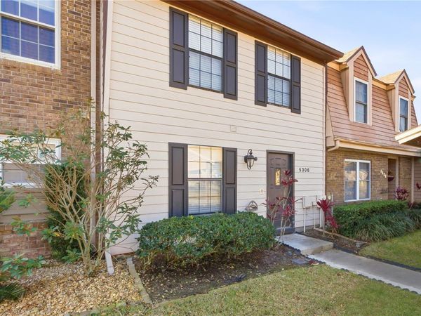 5306 RIDGEWELL COURT , TAMPA, FL 33624