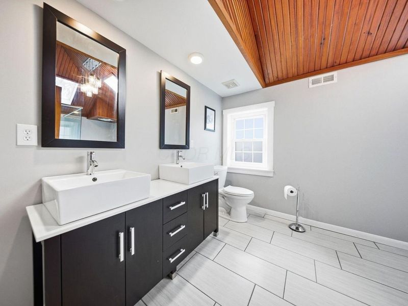 123 W Como Avenue, Columbus, OH 43202 Photo 38