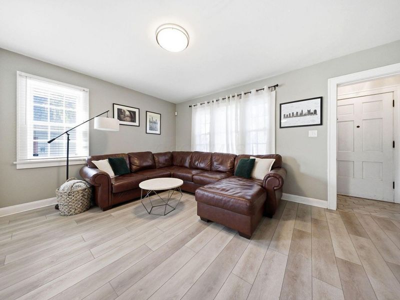 123 W Como Avenue, Columbus, OH 43202 Photo 5