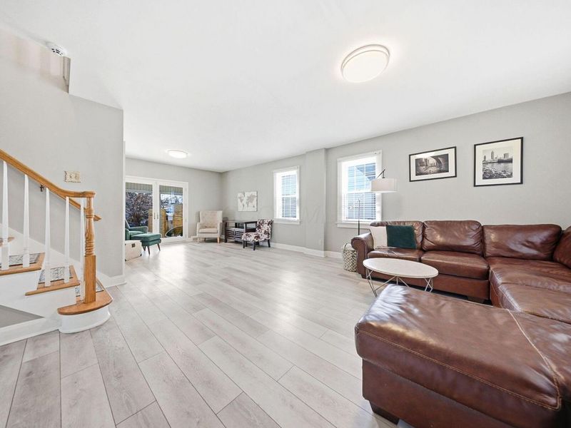 123 W Como Avenue, Columbus, OH 43202 Photo 6