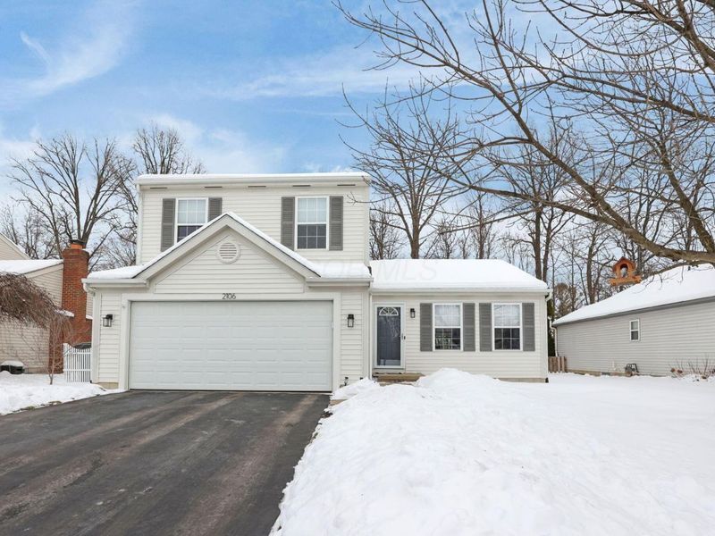 2106 Stoneside Drive, Hilliard, OH 43026 Photo 1