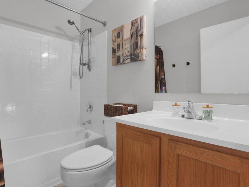 2106 Stoneside Drive, Hilliard, OH 43026 Photo 20