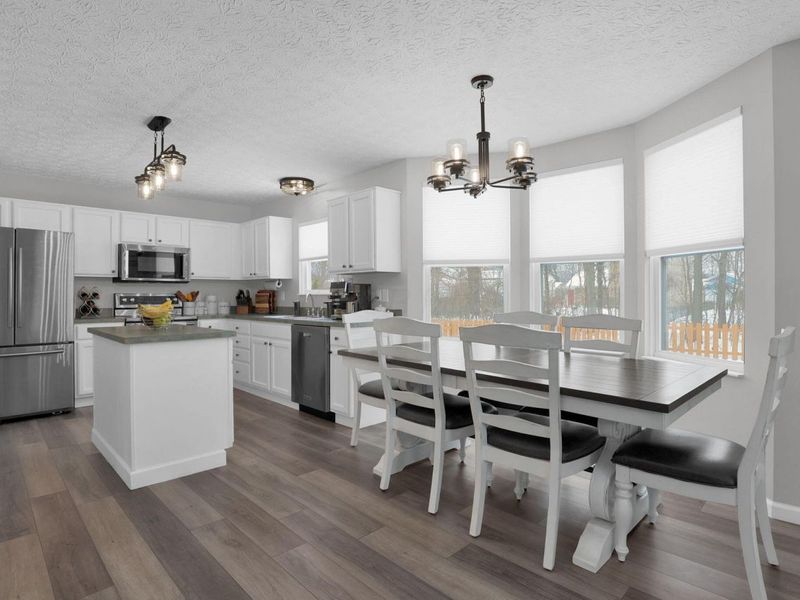 2106 Stoneside Drive, Hilliard, OH 43026 Photo 8