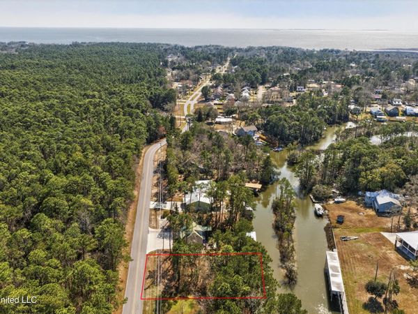 00 Dolphin Drive, Gautier, MS 39553