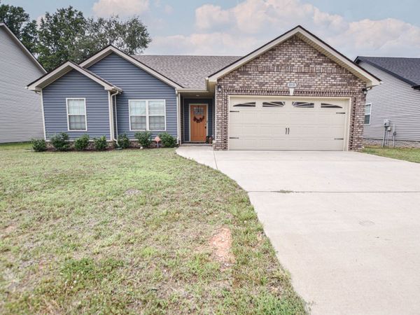893 Lutz Lane, Clarksville, TN 37042